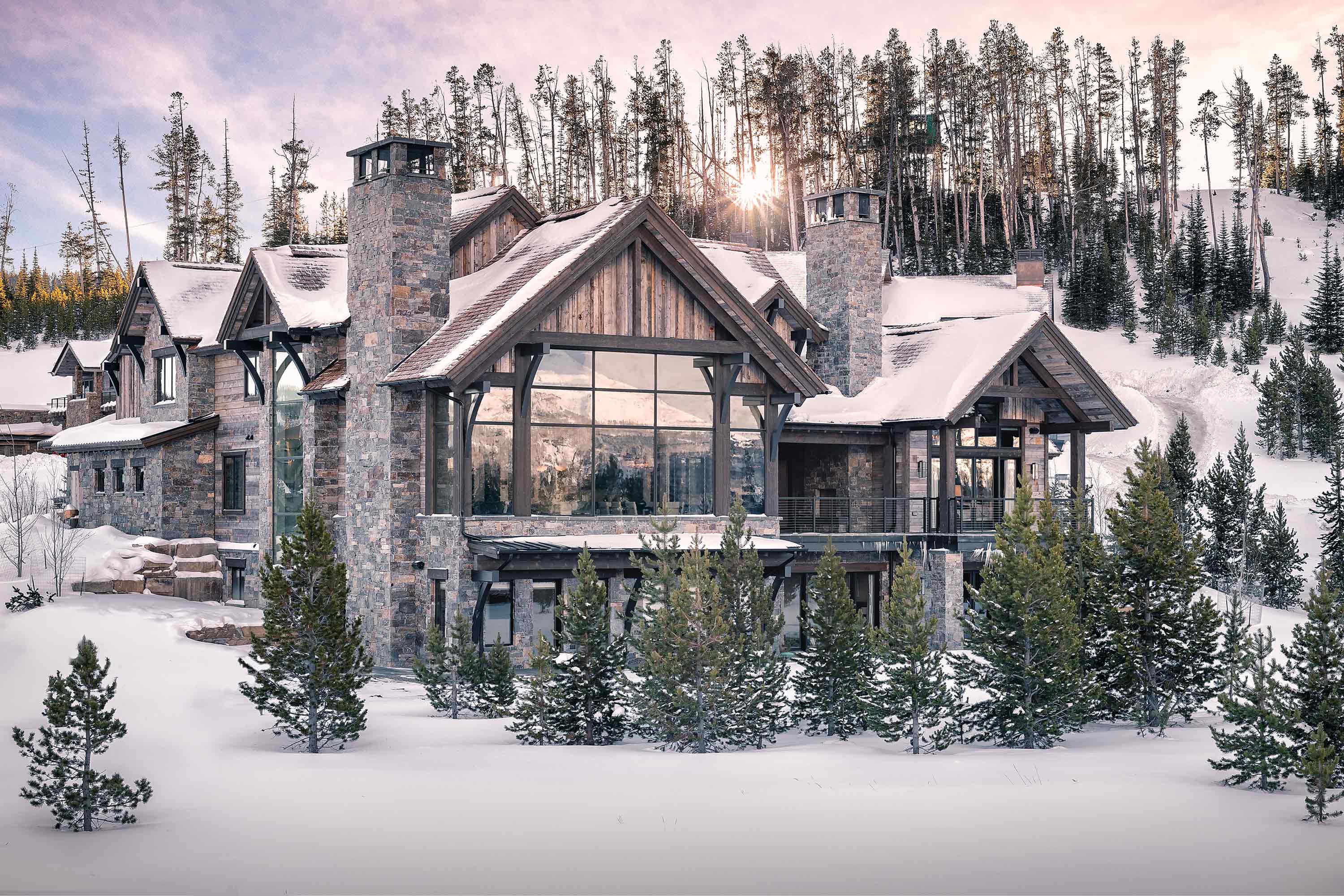  Rustic Elegance in MONTANA