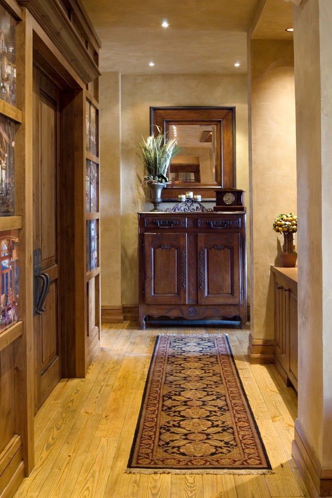  Rustic Elegance in MONTANA
