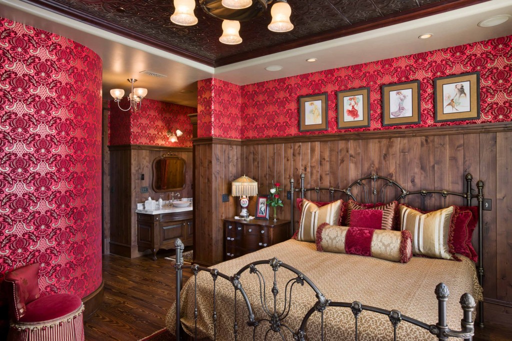  Rustic Elegance in MONTANA