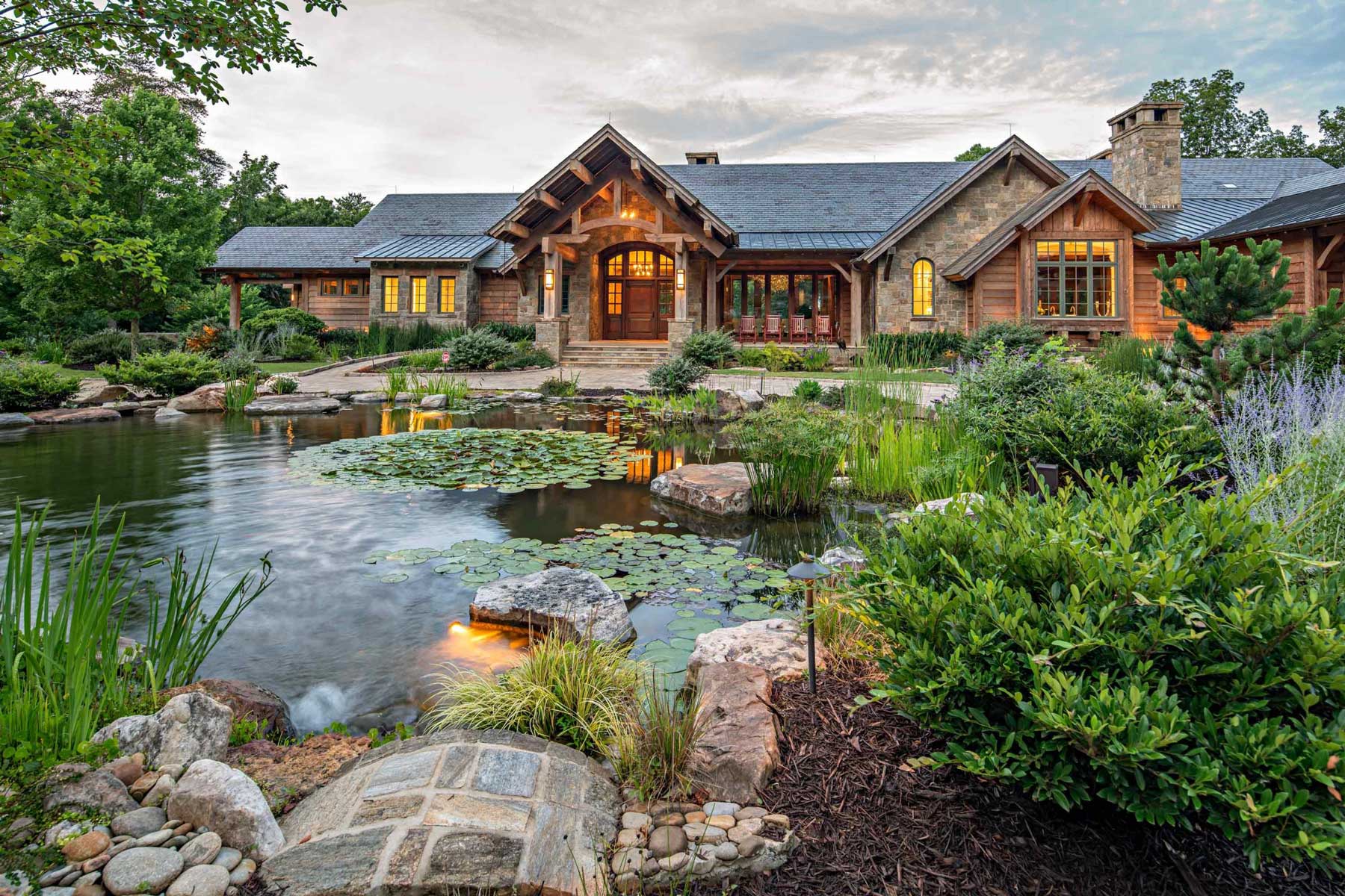  Rustic Elegance in North Carolina