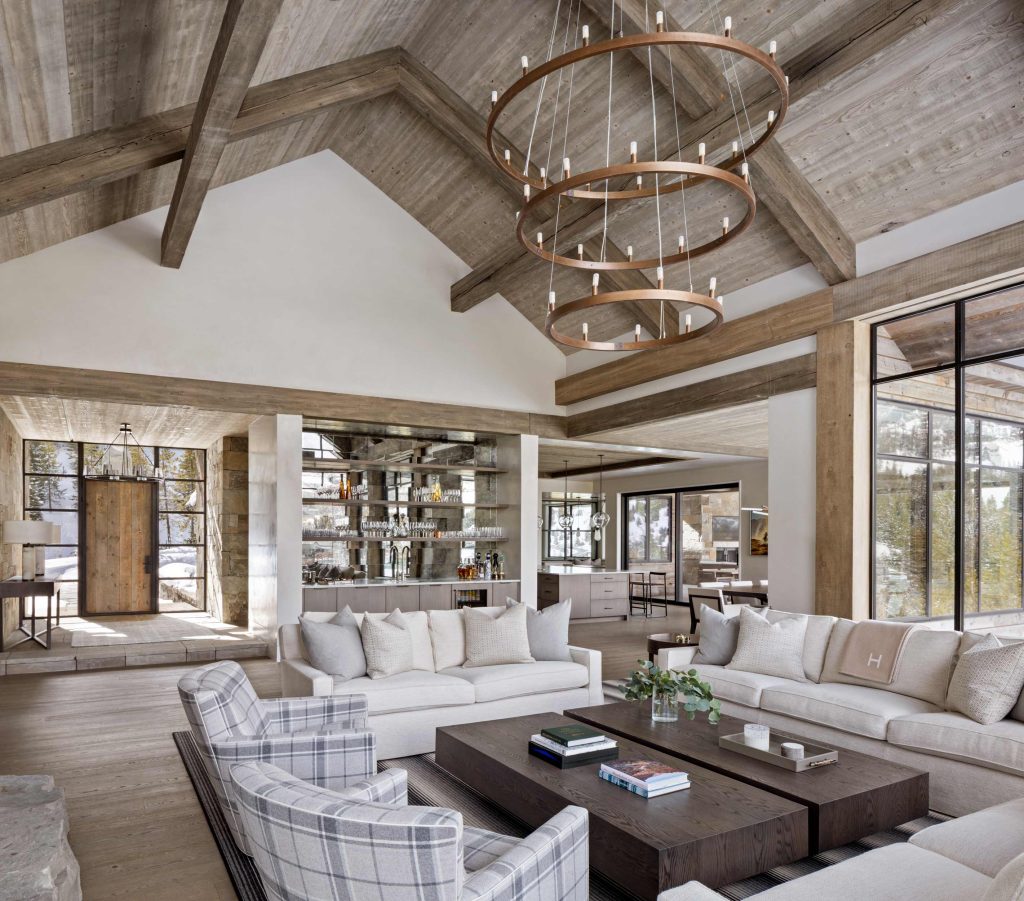  Rustic Elegance in MONTANA