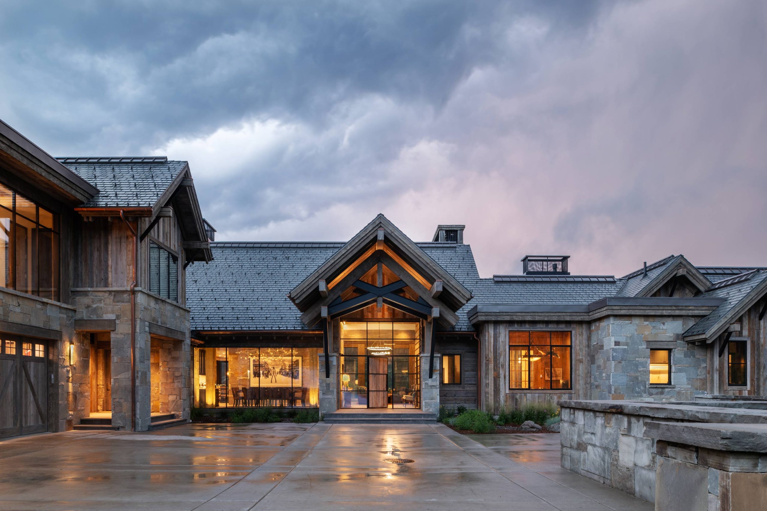  Rustic Elegance in Montana