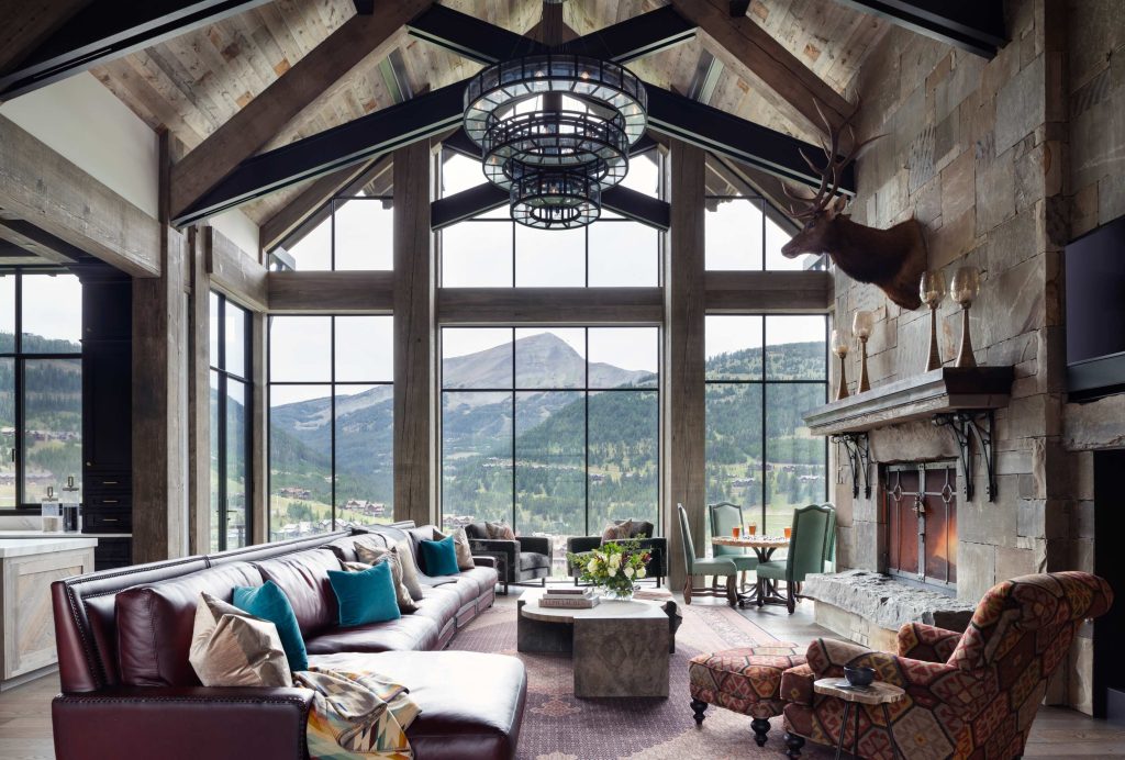  Rustic Elegance in Montana