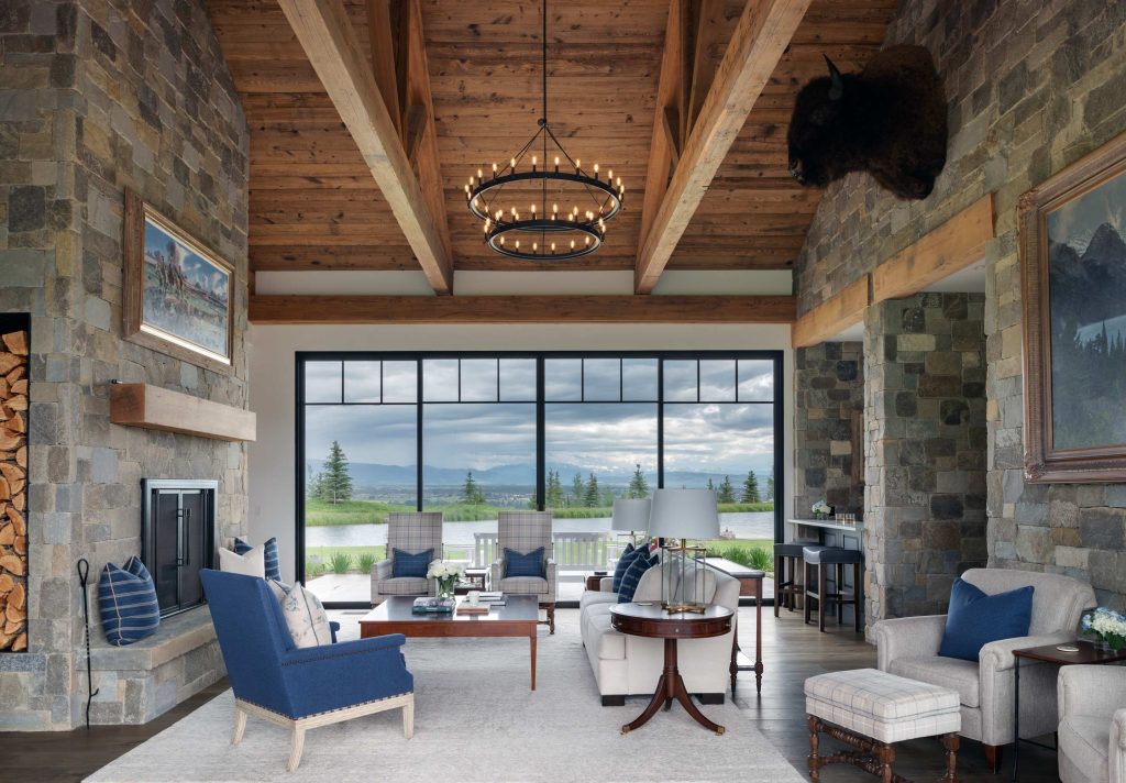  Rustic Elegance in MONTANA