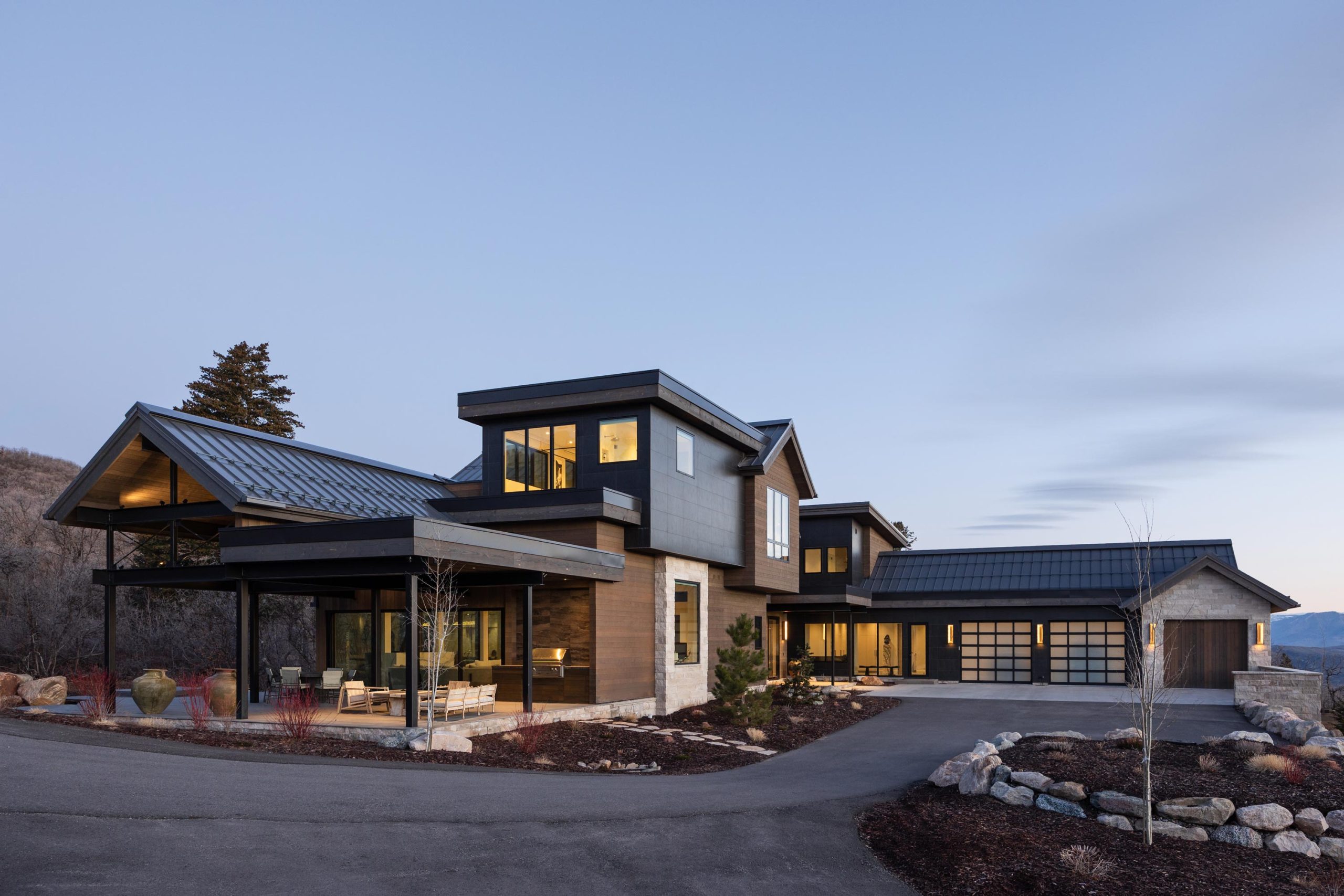  Rustic Elegance in UTAH