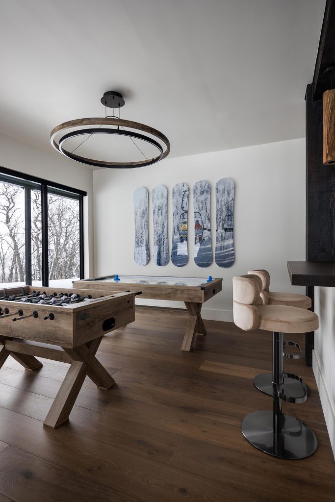  Rustic Elegance in UTAH