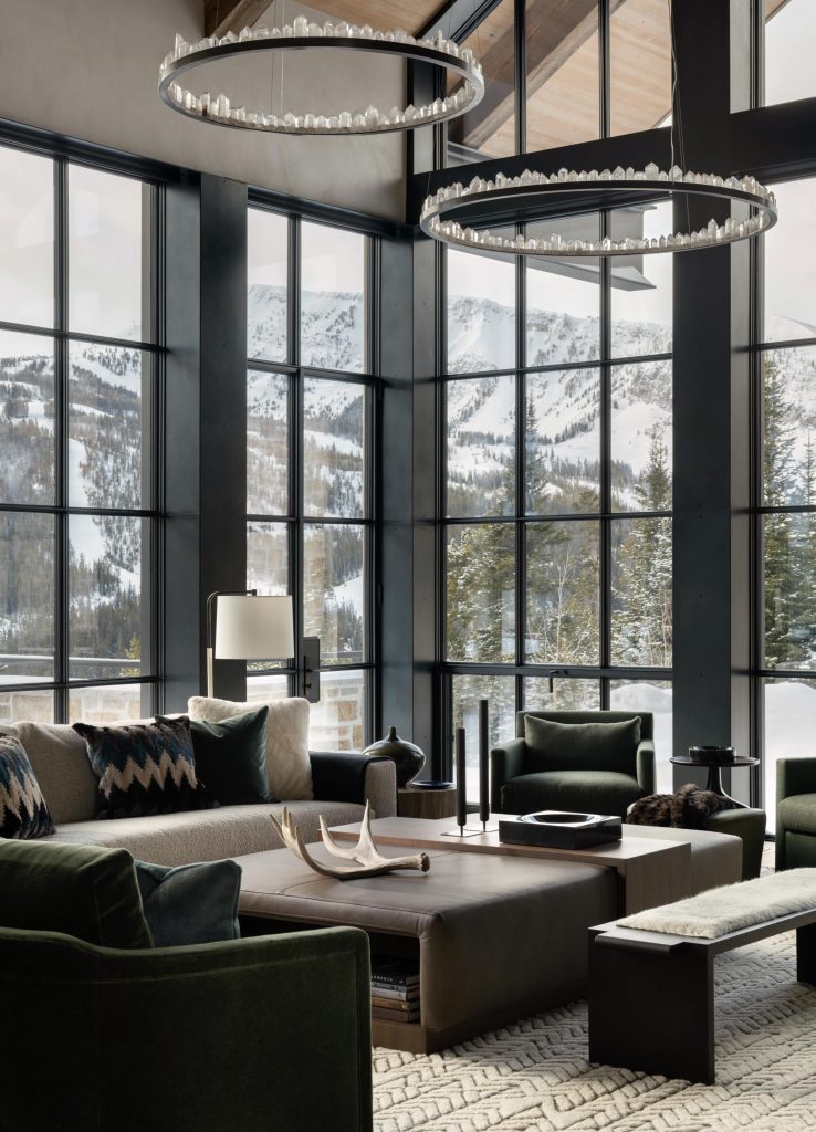  Rustic Elegance in MONTANA
